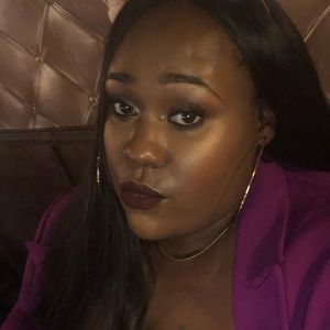 Meet your Posher, Kameeka